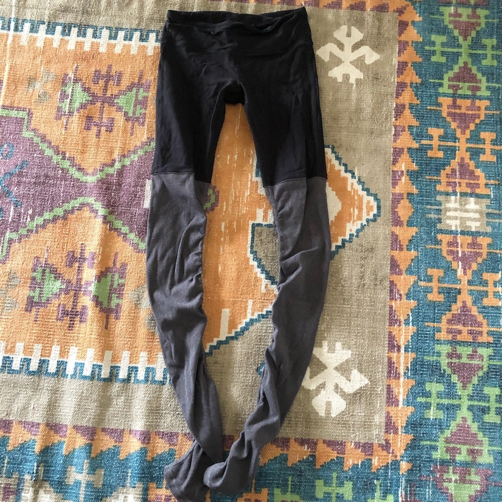 Alo yoga goddess leggings